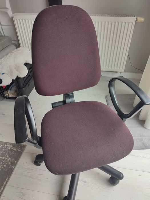 Krzesło biurowe na kulkach