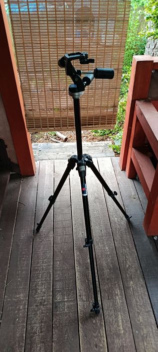 Statyw do aparatu manfrotto 190db głowica