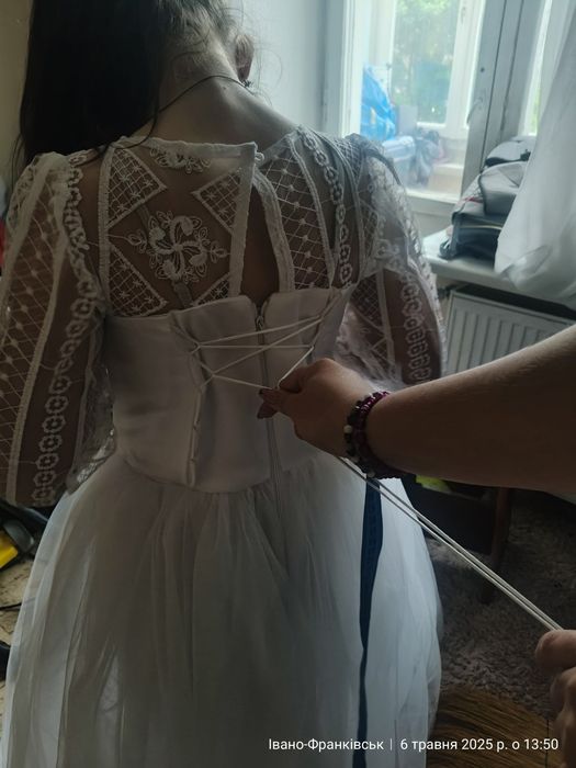 Біле плаття на причастя