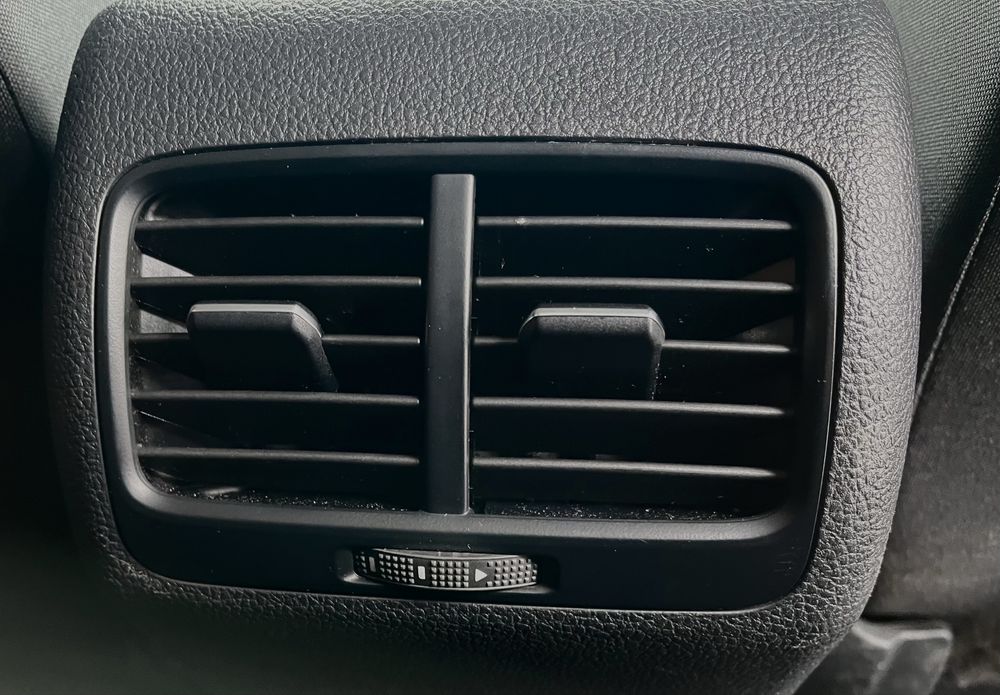 Volkswagen E-golf 35.8кВ