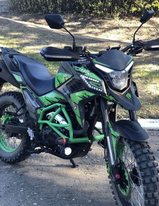 Spark SP300T-1 идеальное состояние