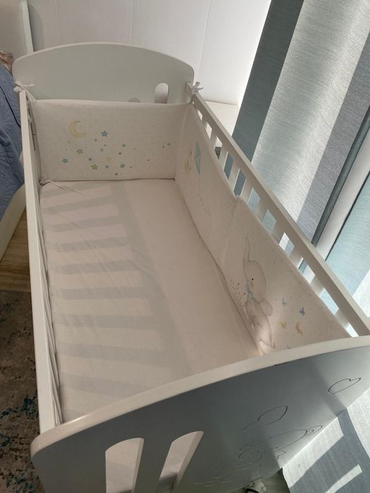 Cama de BEBÉ 60X120CM, colchão incluído.