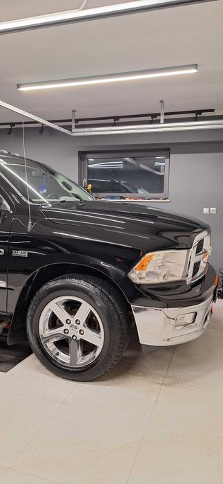 Dodge RAM 1500 5.7 HEMI 280 tyś km