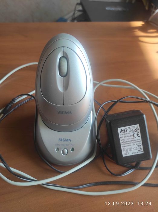 Радиоклавиатура и оптическая мышь Sigma KMS-500