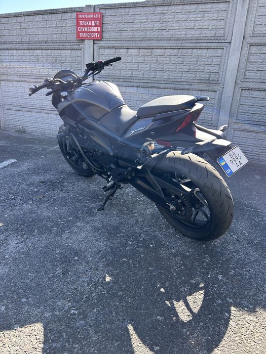 Bajaj Dominar 400 2021 рік