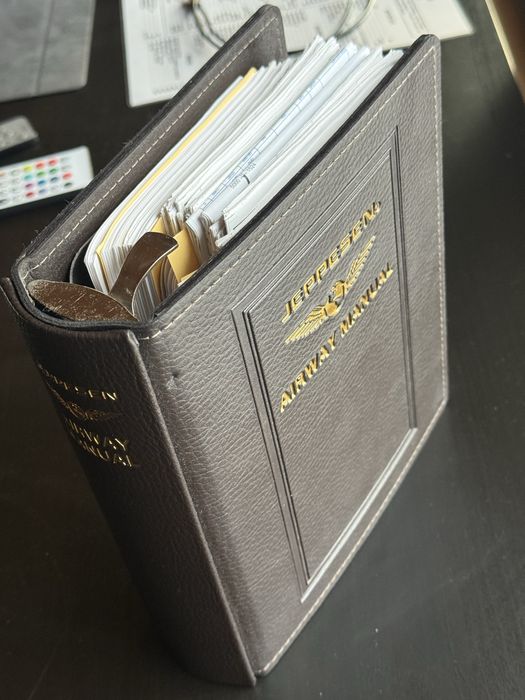 Jeppesen Airway Manual