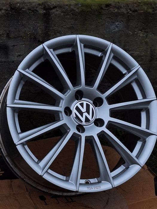 Багатоспицеві R18 для VW ID4 PASSAT B8, Alltrack, Tiguan ІІ Skoda