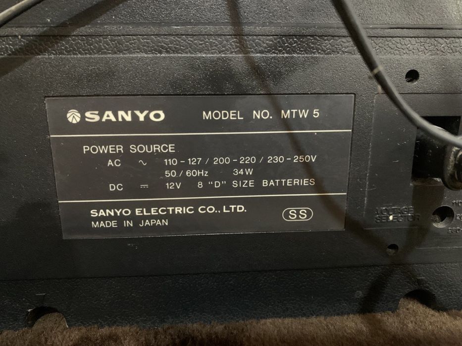 Винтажный музыкальный центр Sanyo MTW-5