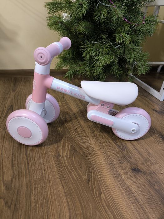 Біговел дитячий Profi kids