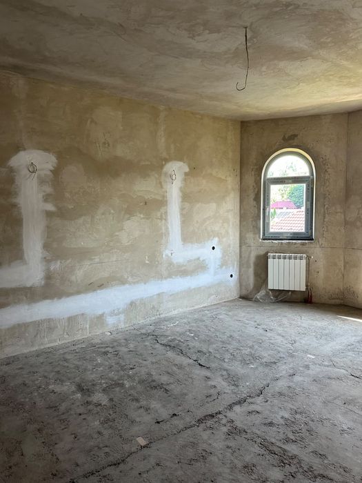 Продається 5кімнатний будинок В Кучурів вул В Великого