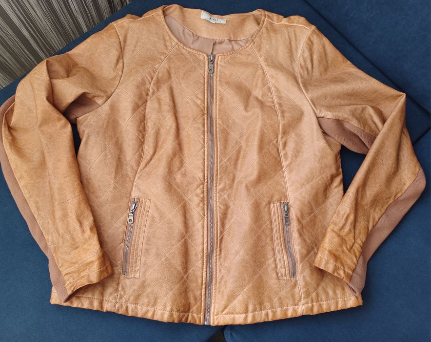 Eko skórzana ramoneska, krótka kurtka. Brązowa. Rozm 46