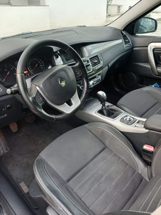 Renault laguna DCI 1.5 ano 2012