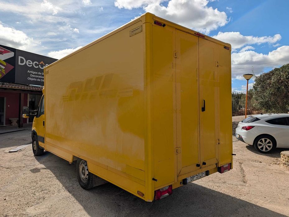 Iveco Daily C30C Ex-DHL (137.000 km) – Já Legalizada PT – Ideal Campervan / Food Truck