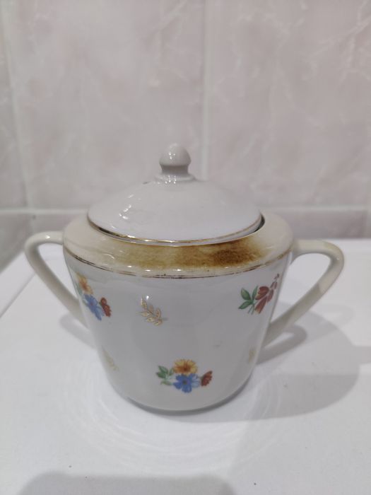 Сахарницы фарфоровые