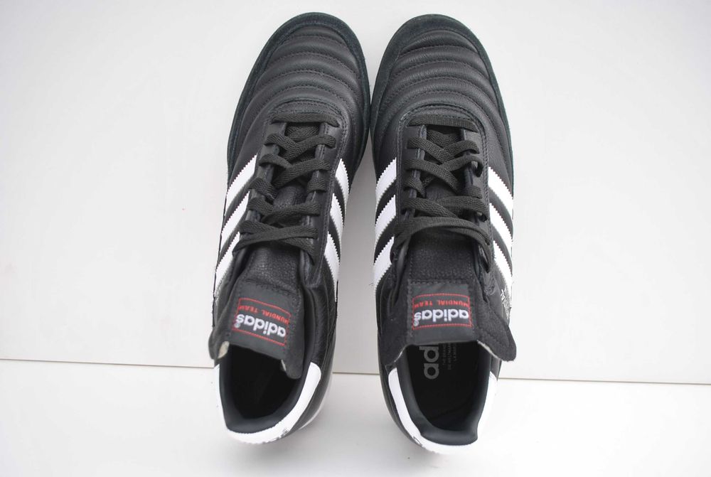 Buty piłkarskie Adidas Mundial Team