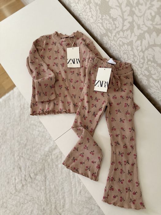 Теплий костюм на флісі Zara, Adidas розмір 3-4 роки 104 см