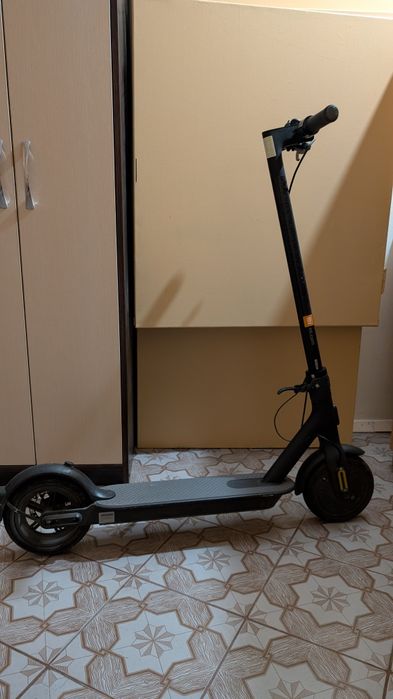 Xiaomi Mi Electric Scooter Essential FR