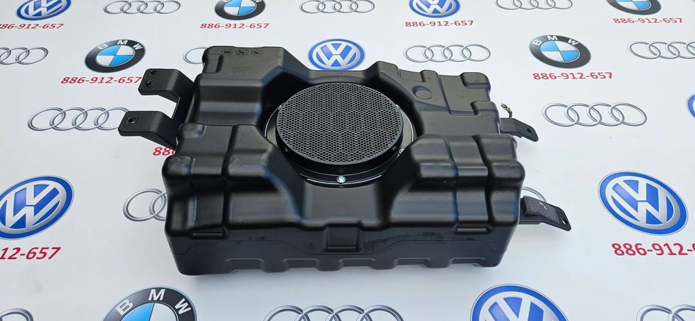 Dodge Durango III LIFT 2014- Głośnik bagażnika subwoofer głośnik niskotonowy 68258456A