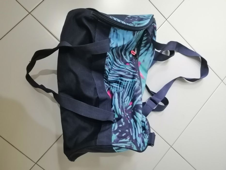 Mochila minne+base secretaria+saco de piscina+relógios