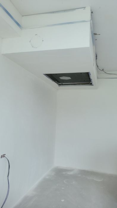 Wykończenia Wnętrz. Płytki Duży Format 120x120 cm. Szpachlowanie ścian Gips-Karton Remont