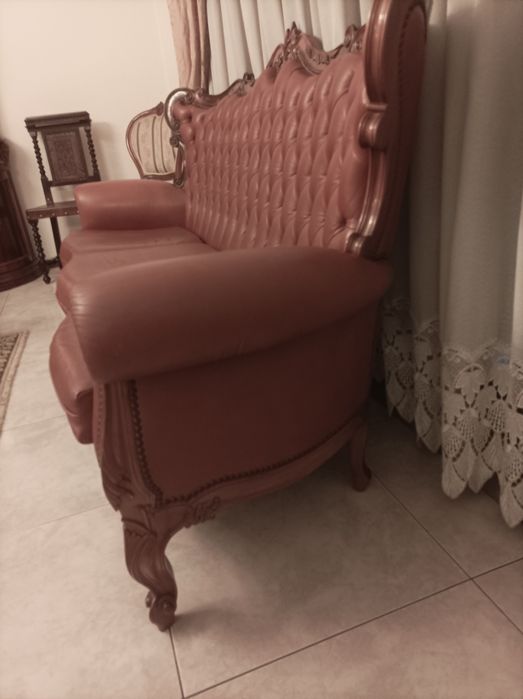 Poltrona capitone de pele 3 lugares