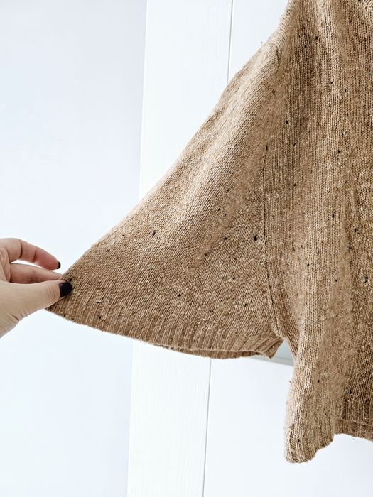 Beżowy sweter Tommy Hilfiger m 38 sweter z golfem m