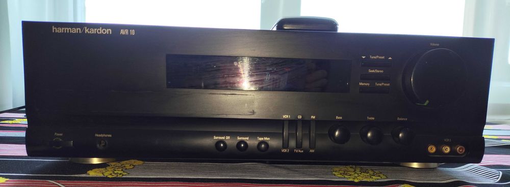 Ресивер Harmon Kardon AVR 10 з пультом дистанційного керування
