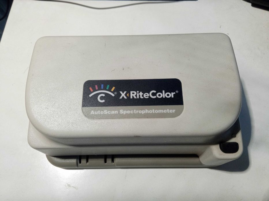 Денситометр X-Rite DTP41 Spectrophotometer autoscan densitometer XRite