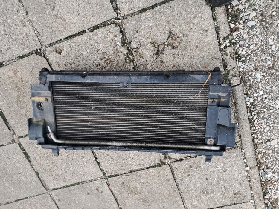 Chłodnica wraz z wentylatorami T4