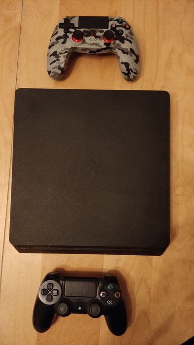 Consola PlayStation 4 Slim