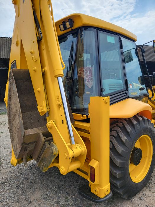 JCB-4CX екскаватор навантажувач