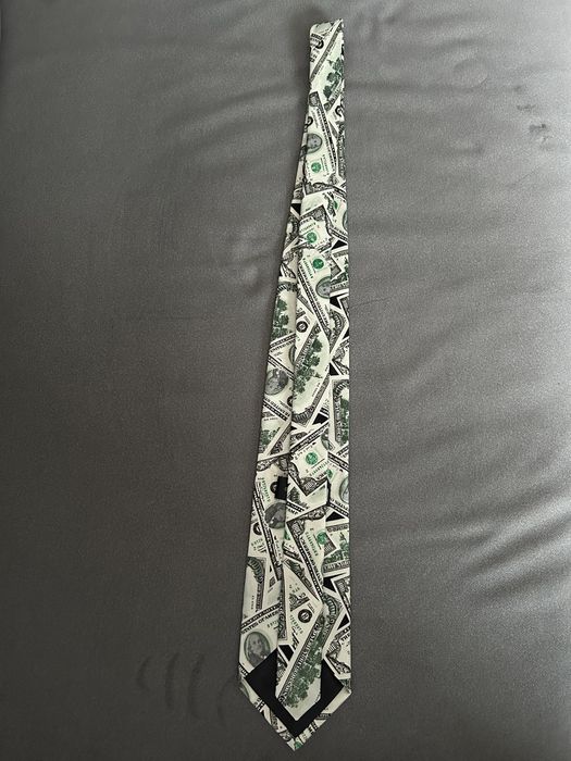 Krawat ze studolarówką. Nowy. 100 dolar. Czas na prezenty pod choinkę.