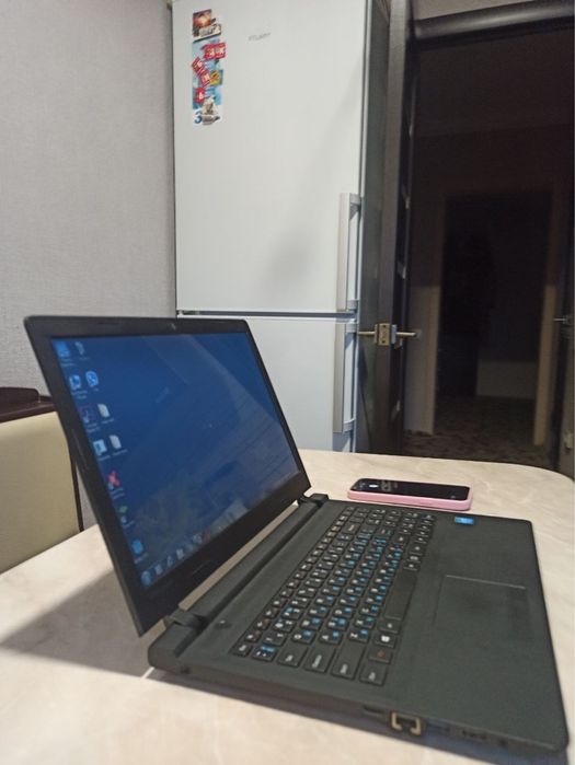 Продам ноут Lenovo 80MJ
