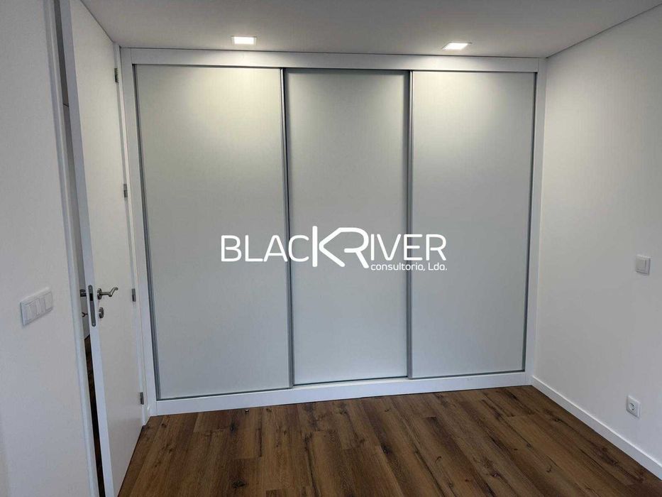 Andar moradia T2+ 1  Maximinos