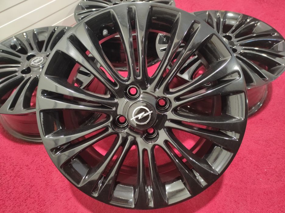 Felgi aluminiowe 16' 4x100 Opel czarny połysk