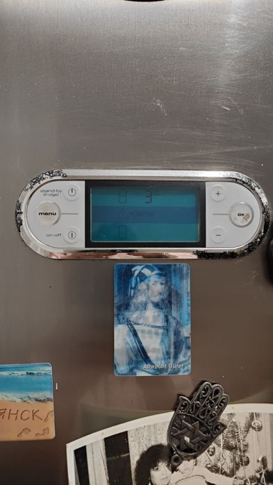 Продам холодильник Whirlpool