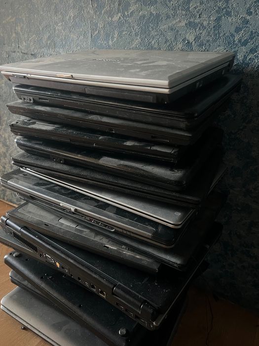 Ноутбуки на запчастини обмін на…