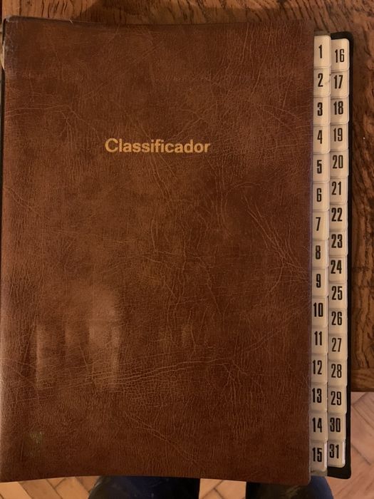 Classificadores de documentos em fole