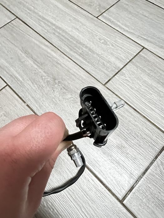 Датчик кислорода лямбда зонд задний (новый) для джили эмгранд