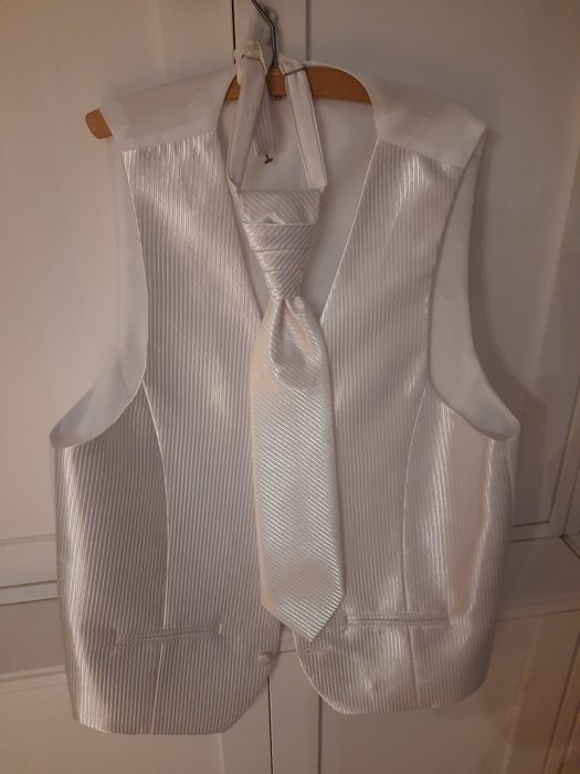 Kamizelka i krawat ślubny