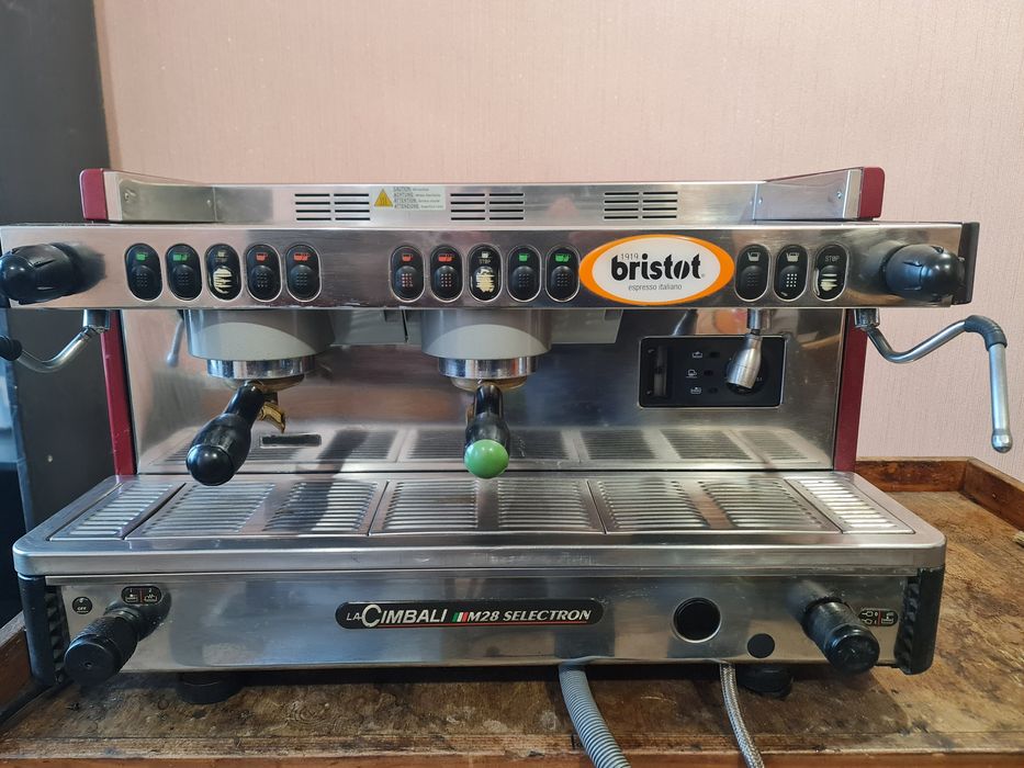 Продам кавомашину LA Cimbali  M28 Selectron