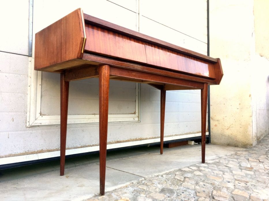 Consola olaio vintage 119comp X 42prof X 46prof X 76alt.