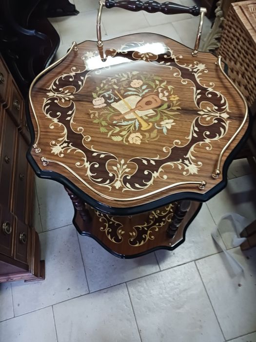 Carrinho de chá lindo