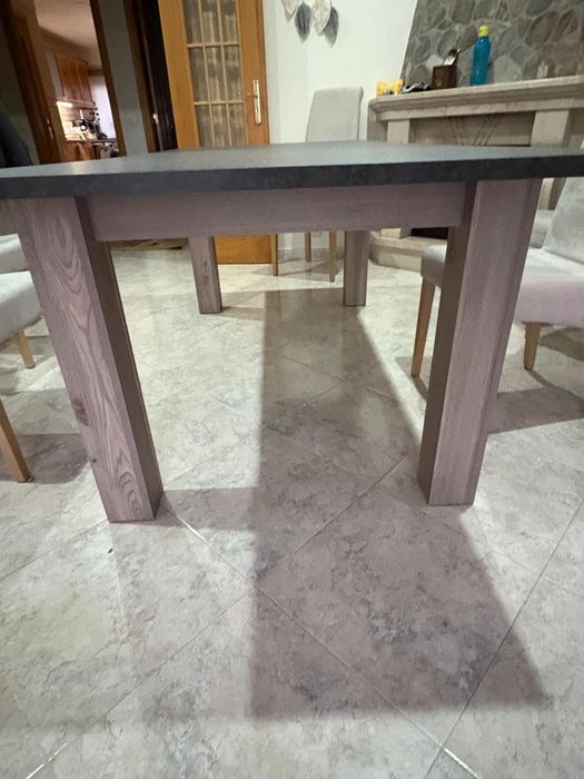 mesa de sala em óptimo estado pouco usada