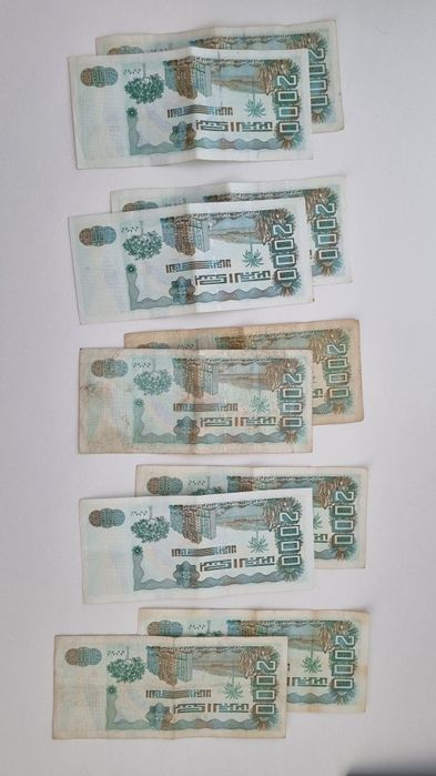 Notas de dinares Argelinos
