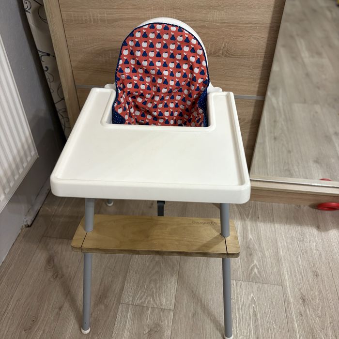 Krzesełko dziecięce