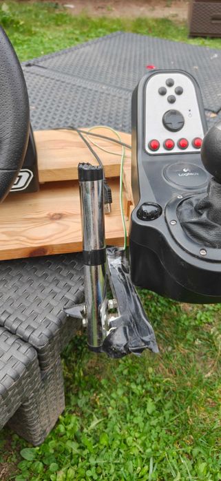 Kierownica Logitech G27 + Shifter + Ręczny