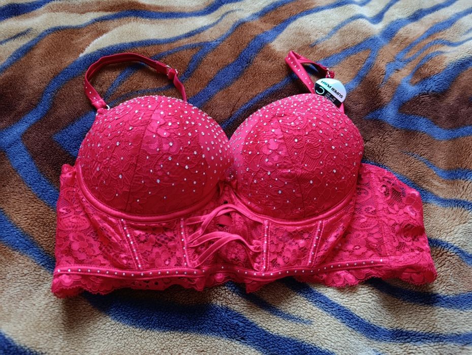 Продам новий бюстгальтер 85С