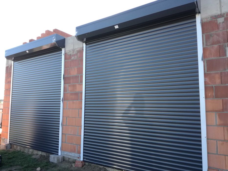 Brama rolowana garażowa