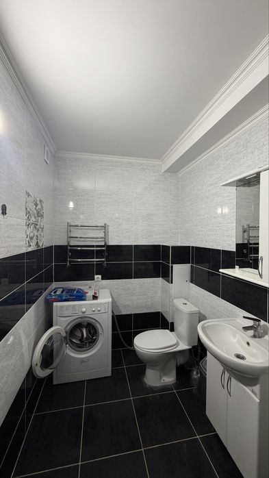 Сдам однокомнатную квартиру с АГВ в 9-ти этажке на Репина !!!